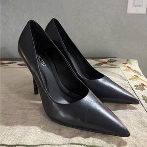 Arezzo leather Heels